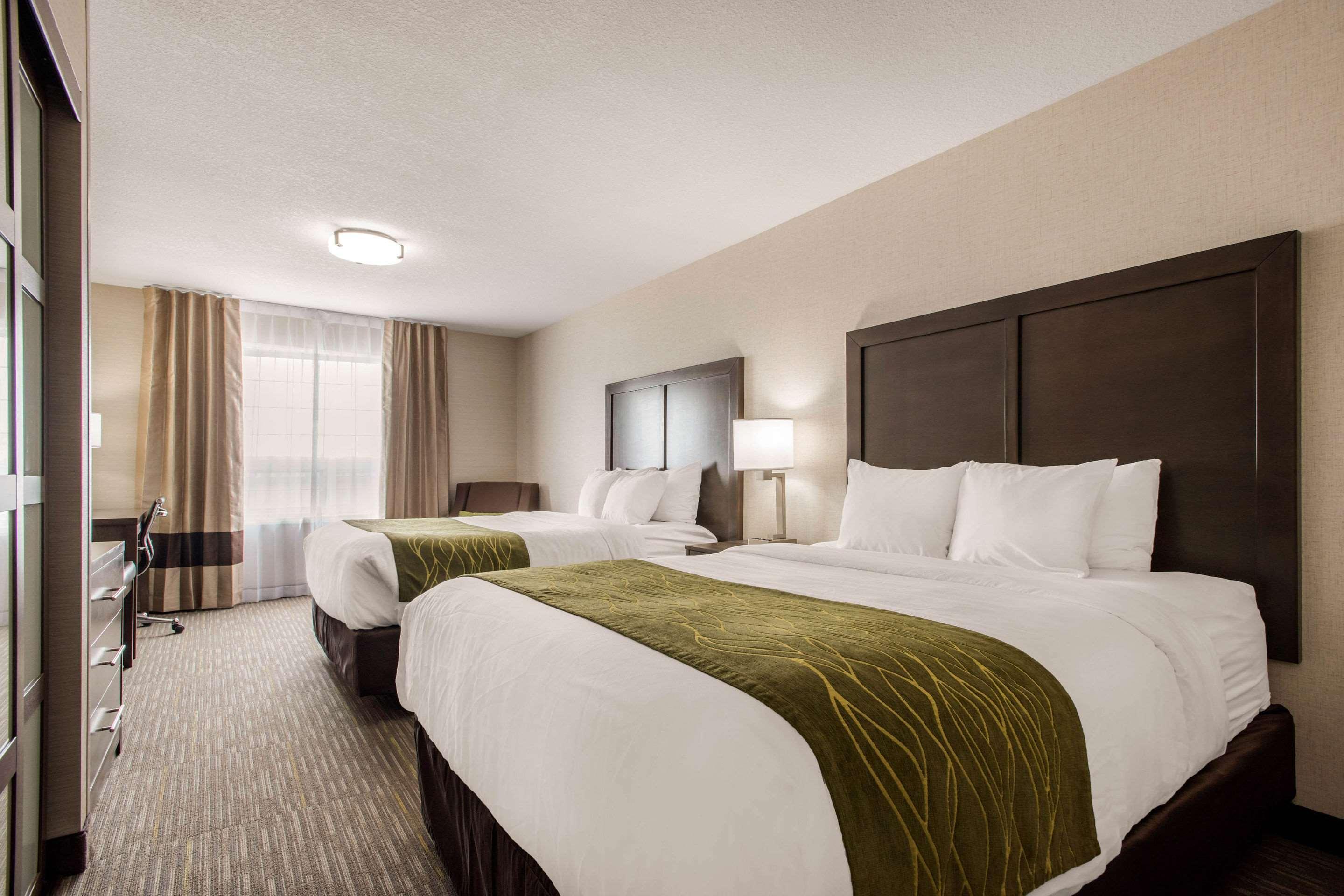 Comfort Inn & Suites Red Deer Εξωτερικό φωτογραφία