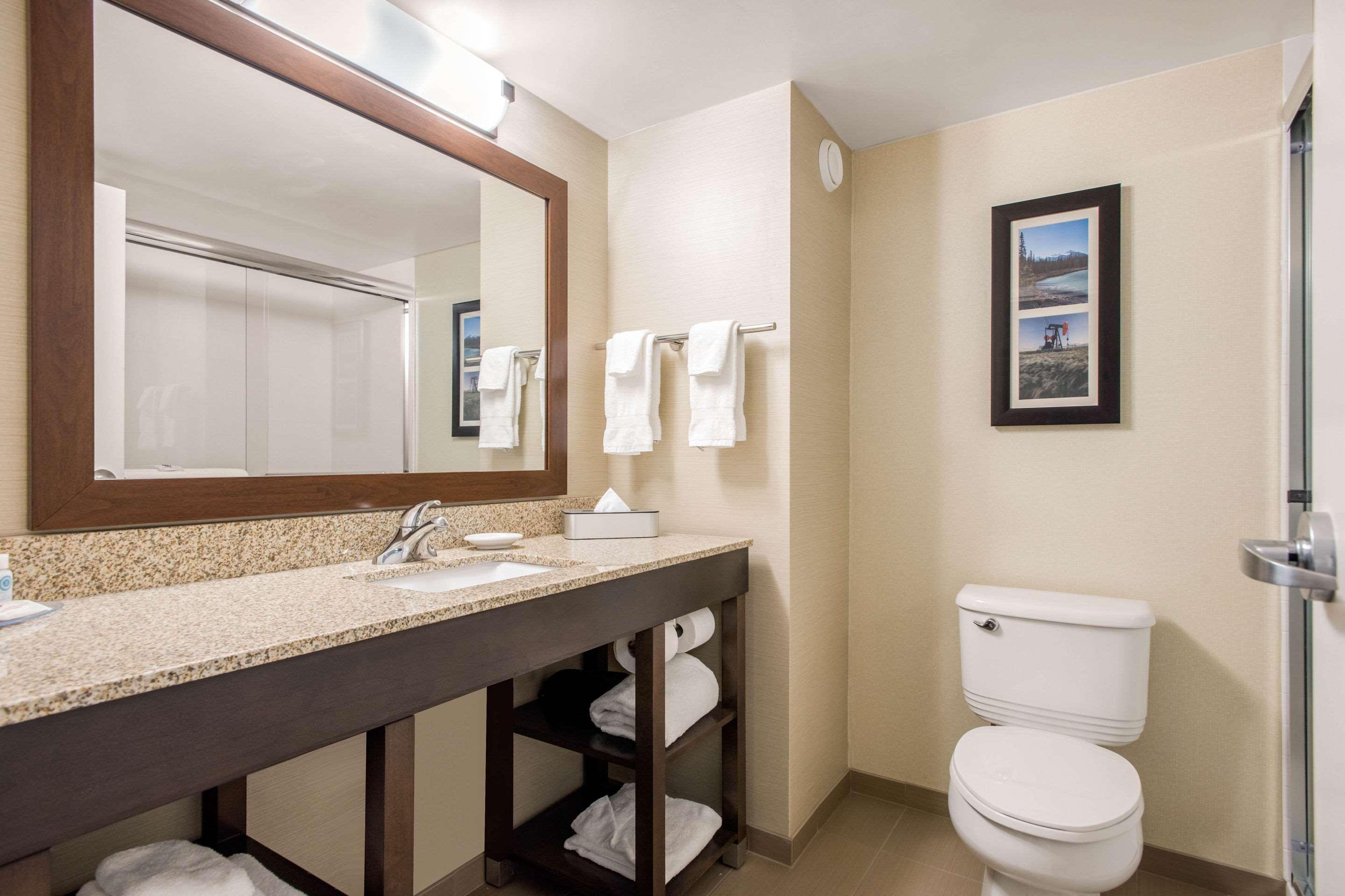 Comfort Inn & Suites Red Deer Εξωτερικό φωτογραφία