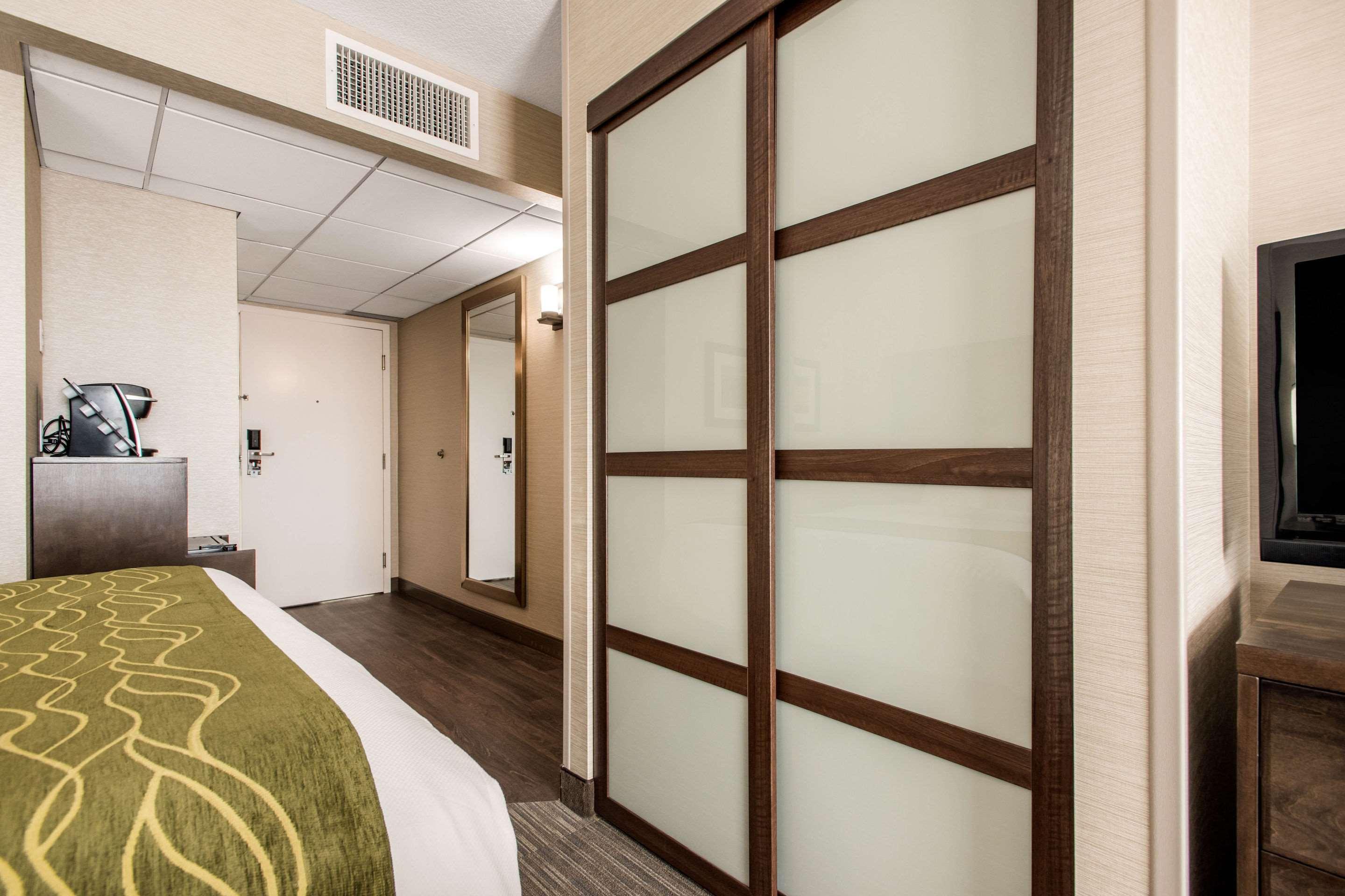 Comfort Inn & Suites Red Deer Εξωτερικό φωτογραφία