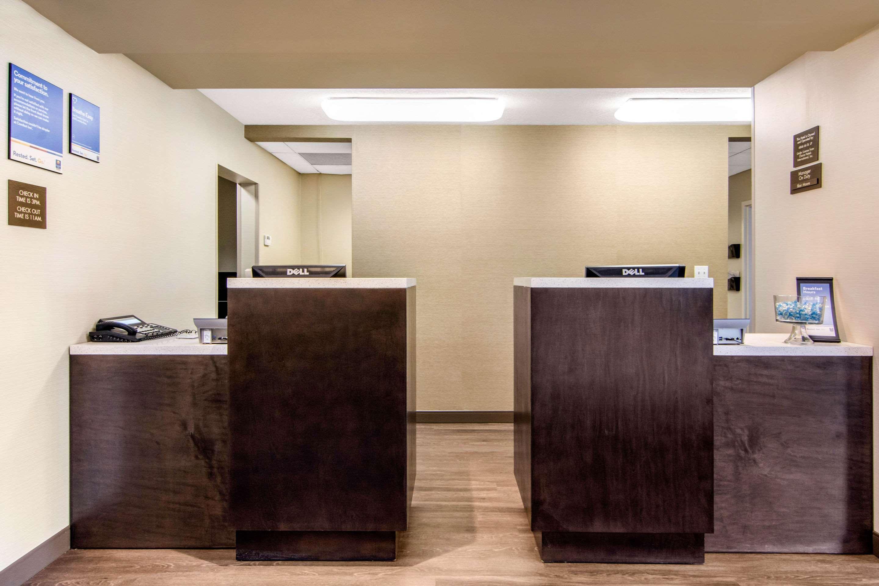 Comfort Inn & Suites Red Deer Εξωτερικό φωτογραφία