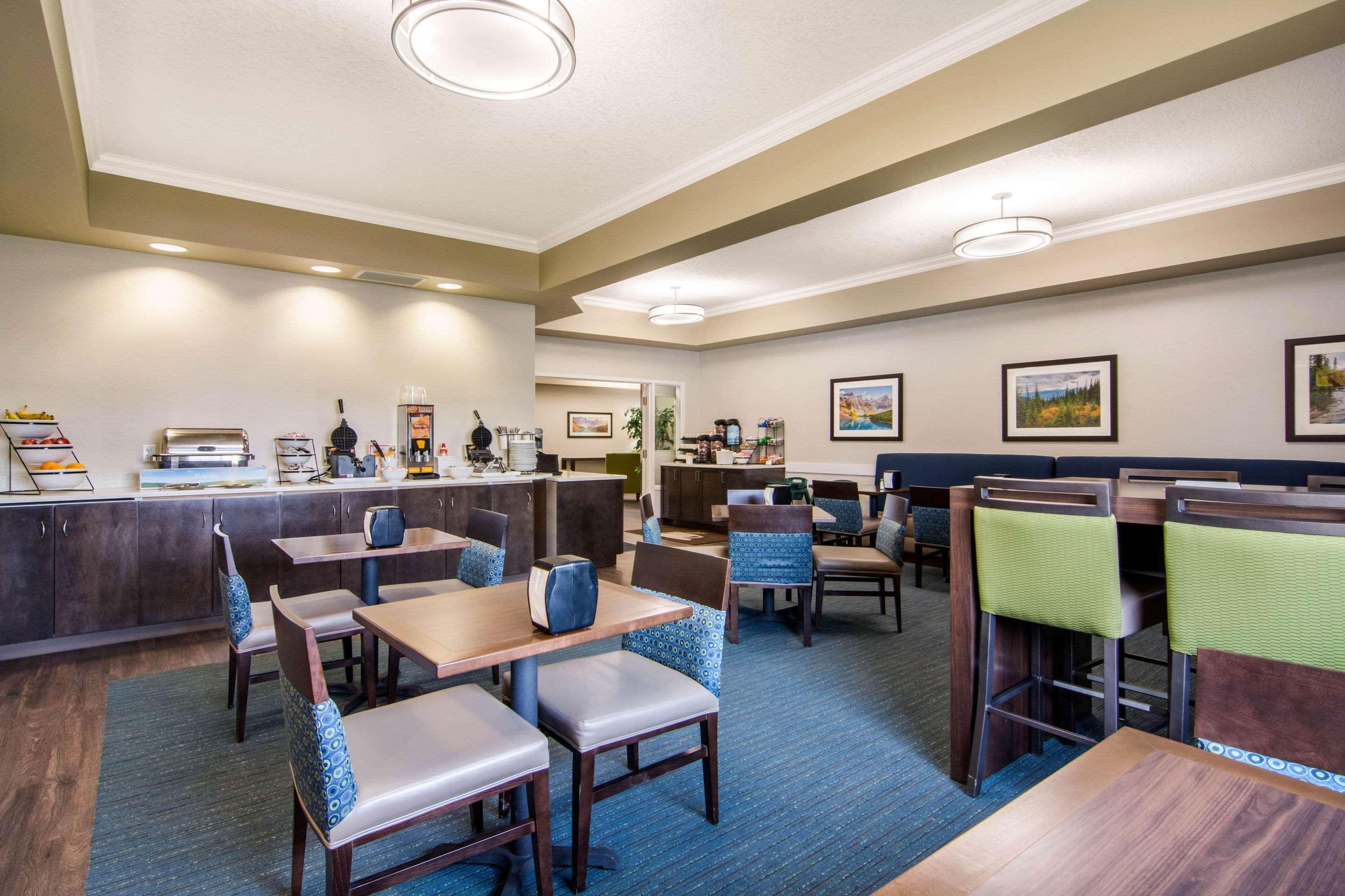 Comfort Inn & Suites Red Deer Εξωτερικό φωτογραφία