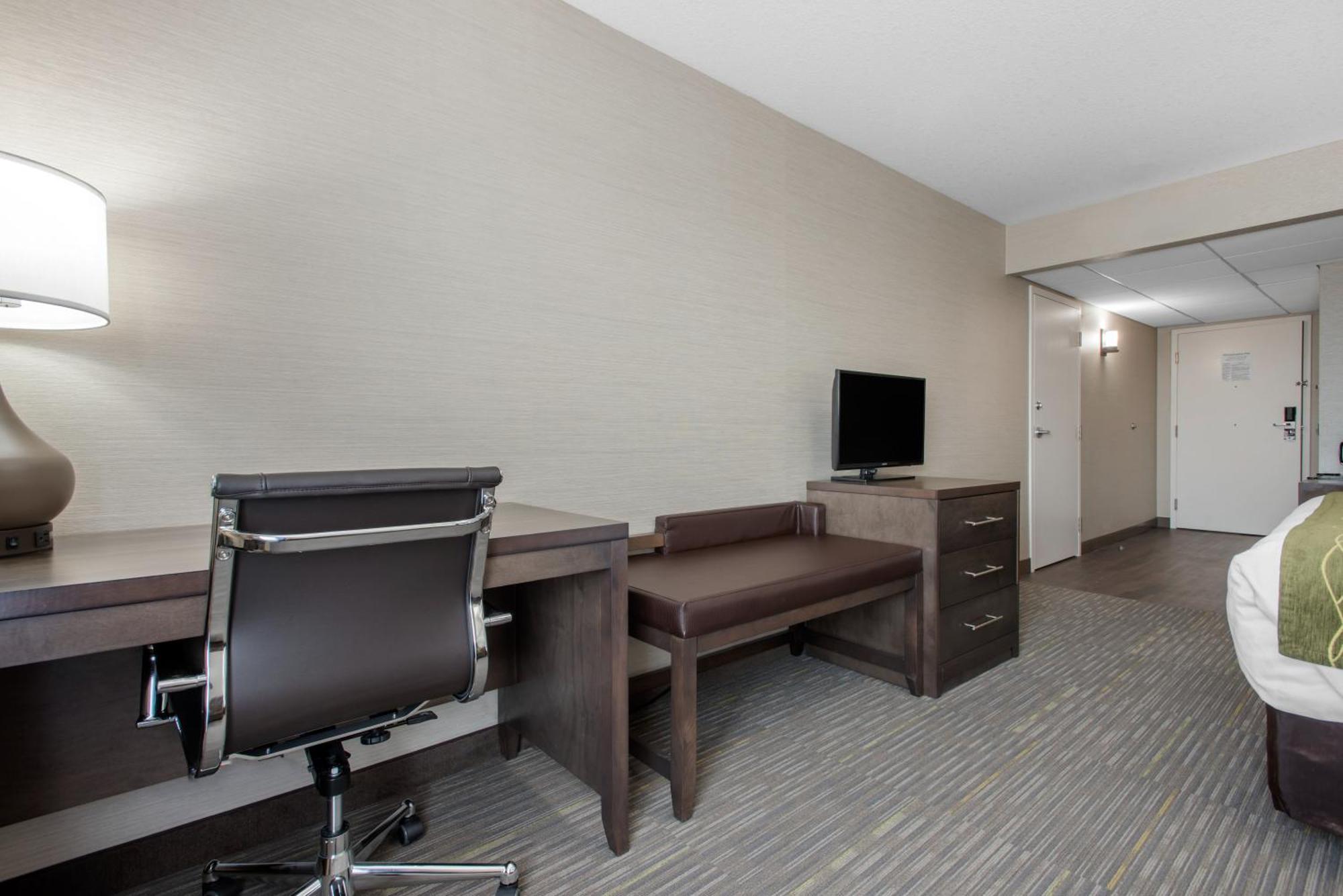 Comfort Inn & Suites Red Deer Εξωτερικό φωτογραφία